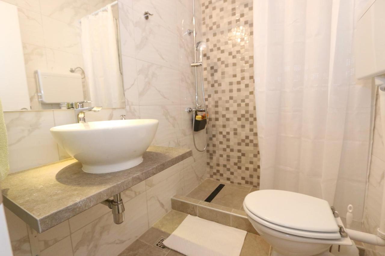 Rooms Bambina Лун Екстер'єр фото